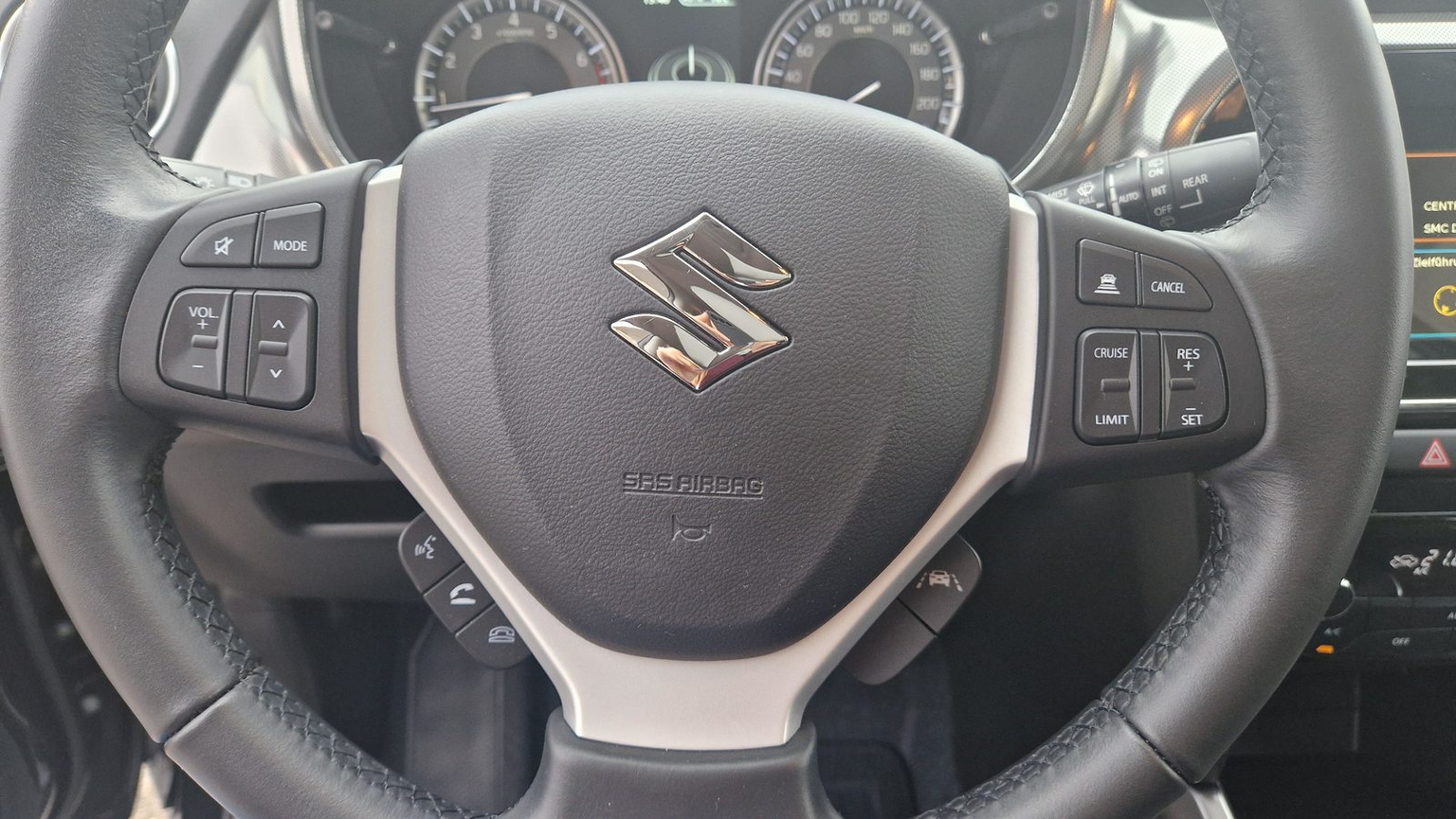 SUZUKI Vitara 1.5 Compact+ Hybrid 4x4