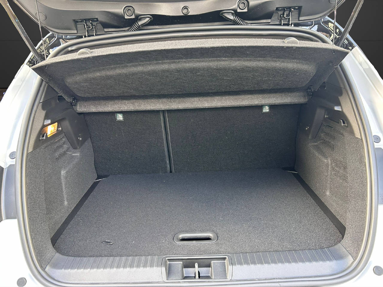 Auto Abo Foto Nummer 7 von 8