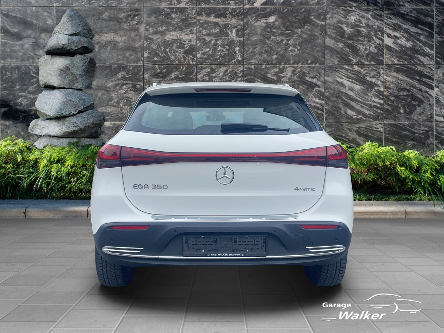 MERCEDES-BENZ EQA 350 4Matic