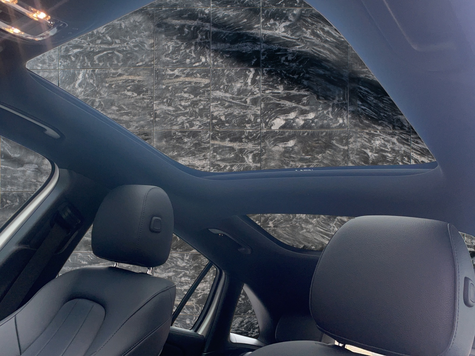 MERCEDES-BENZ EQA 350 4Matic