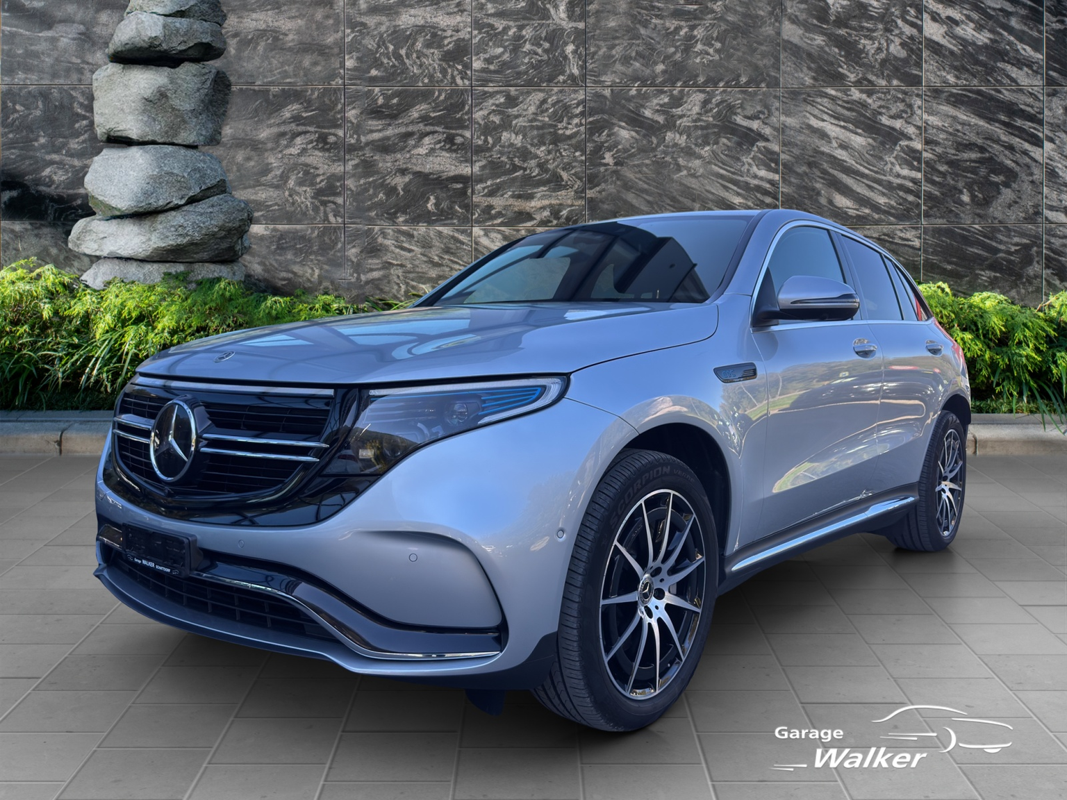 MERCEDES-BENZ EQC 400 4M