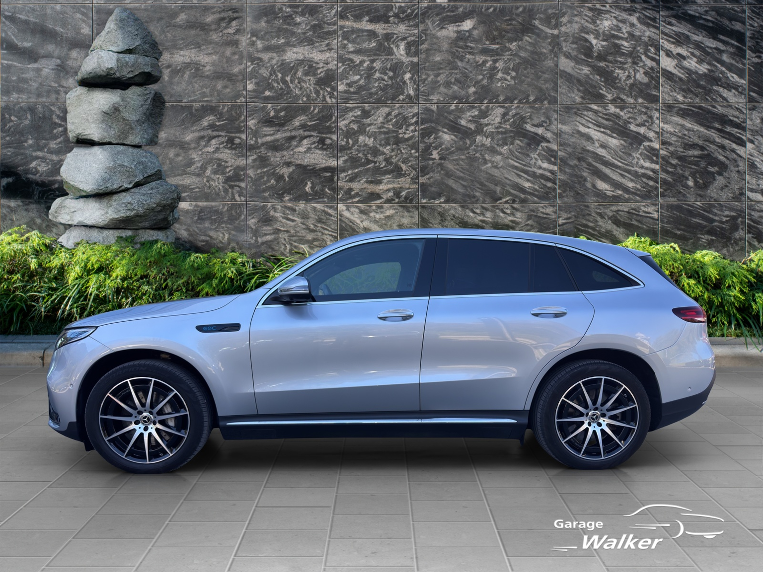 MERCEDES-BENZ EQC 400 4M