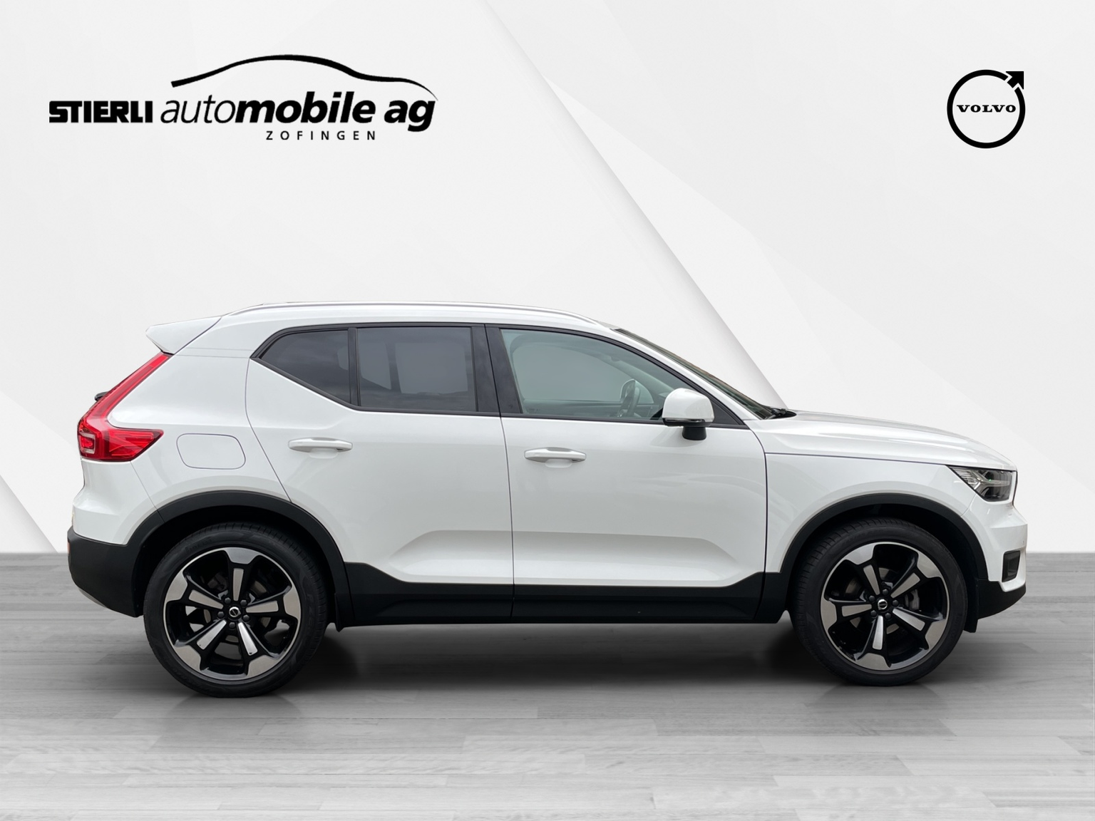 VOLVO XC40 2.0 D3 Momentum
