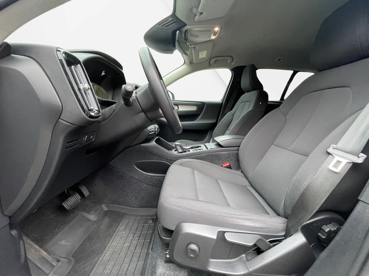 VOLVO XC40 2.0 D3 Momentum