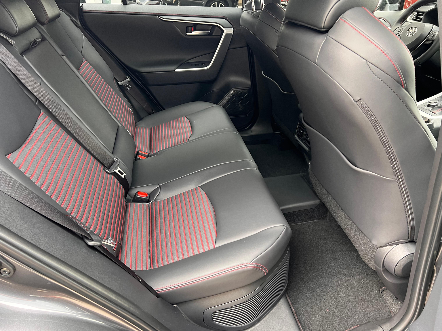 TOYOTA RAV4 2.5 Plug-In-Hybrid Premium