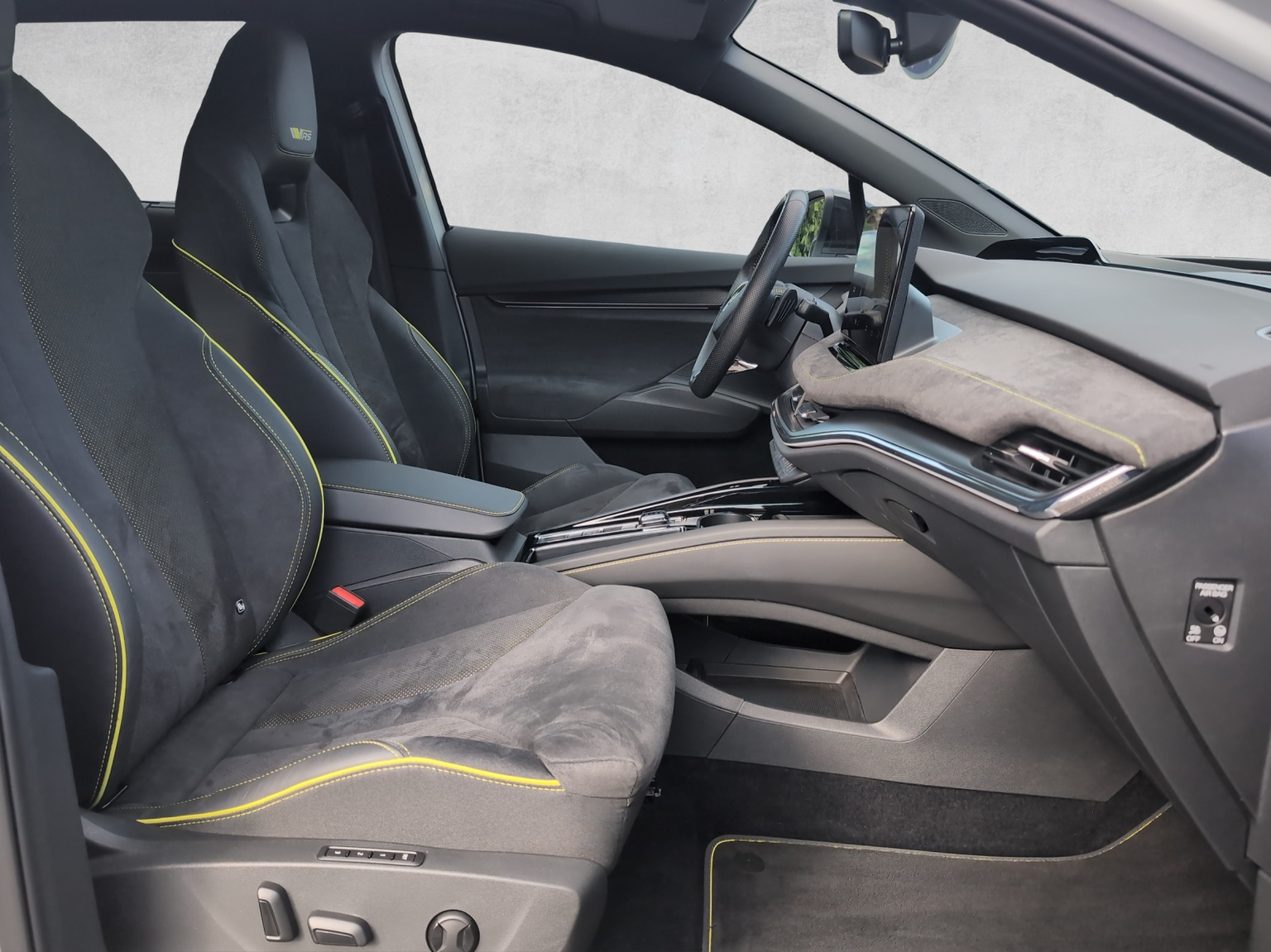 SKODA Enyaq iV 80x RS