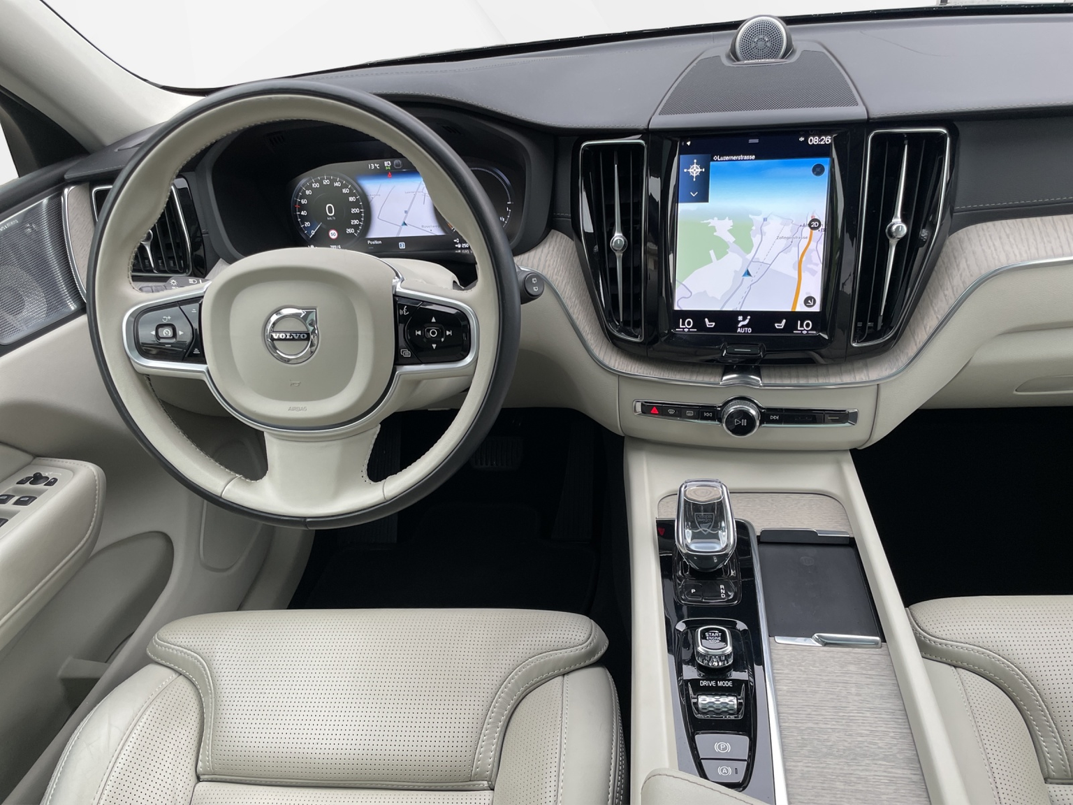 VOLVO XC60 2.0 T6 TE Inscription eAWD