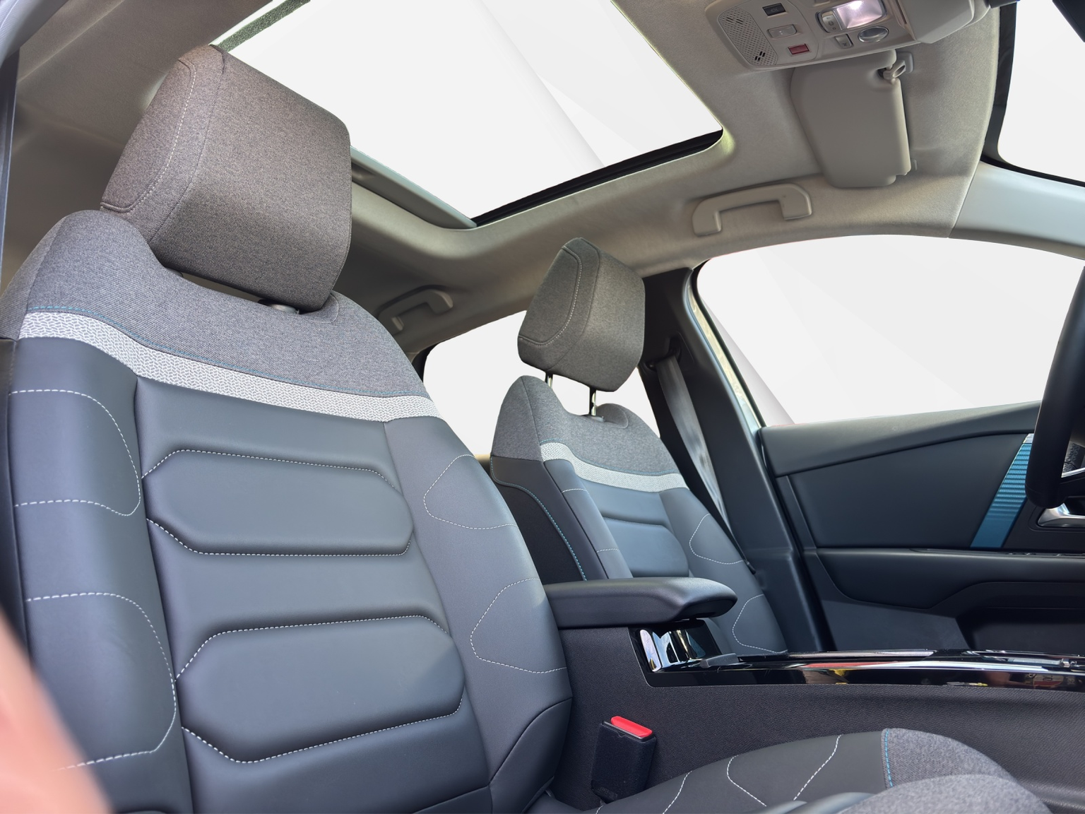 CITROEN C4 Shine Pack Limousine