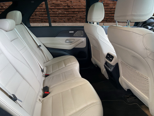 MERCEDES-BENZ GLE 300 d 4Matic