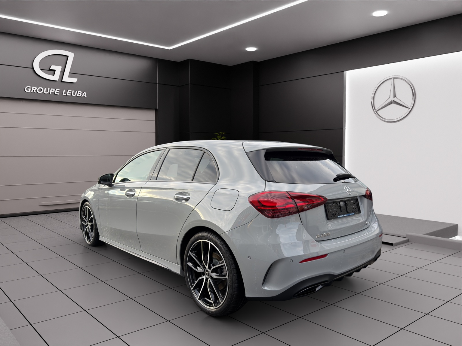 MERCEDES-BENZ A 220 4Matic 8G-DCT