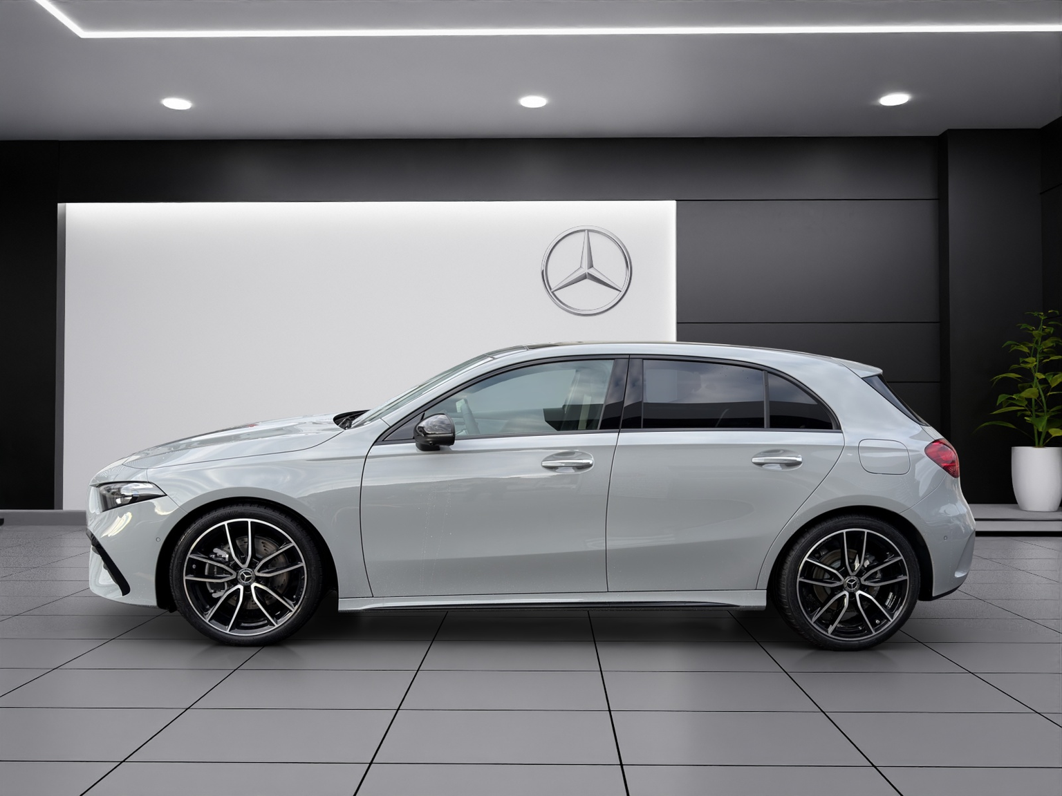 MERCEDES-BENZ A 220 4Matic 8G-DCT