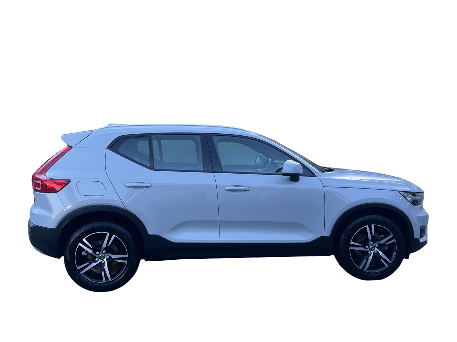VOLVO XC40 2.0 B4 MH Momentum AWD