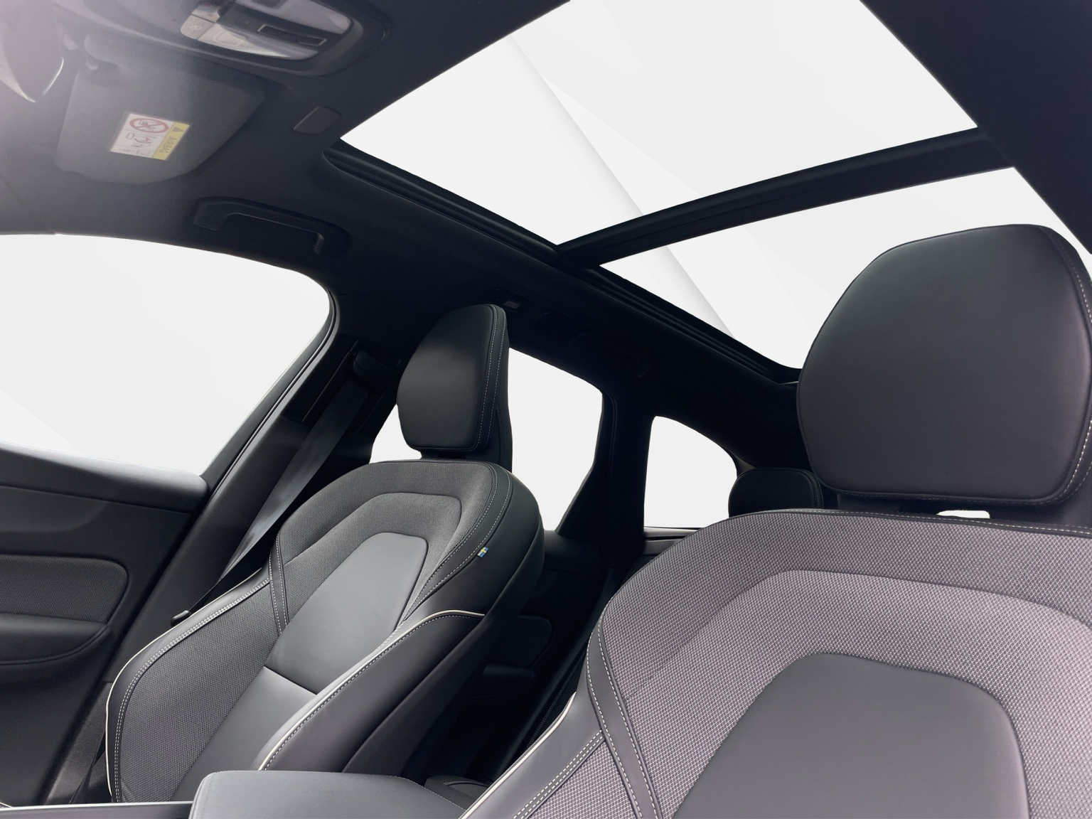 VOLVO XC60 2.0 T6 TE Black Edition eAWD