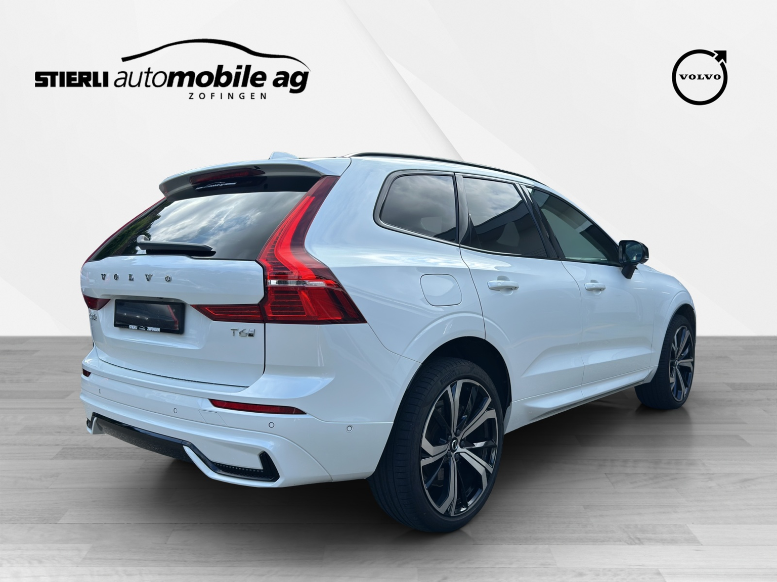 VOLVO XC60 2.0 T6 TE Ultra Dark eAWD