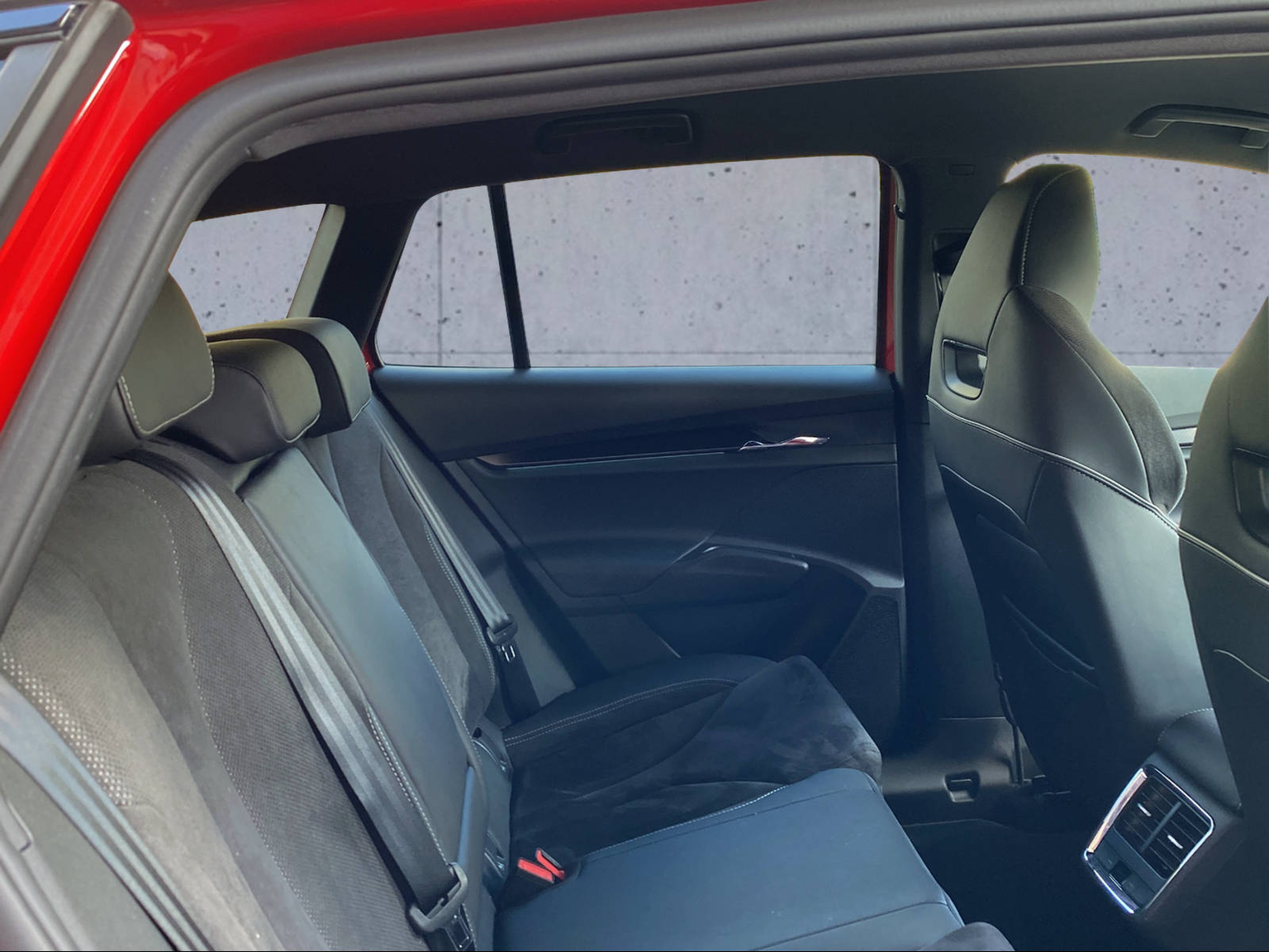 SKODA Enyaq iV 60 SportLine
