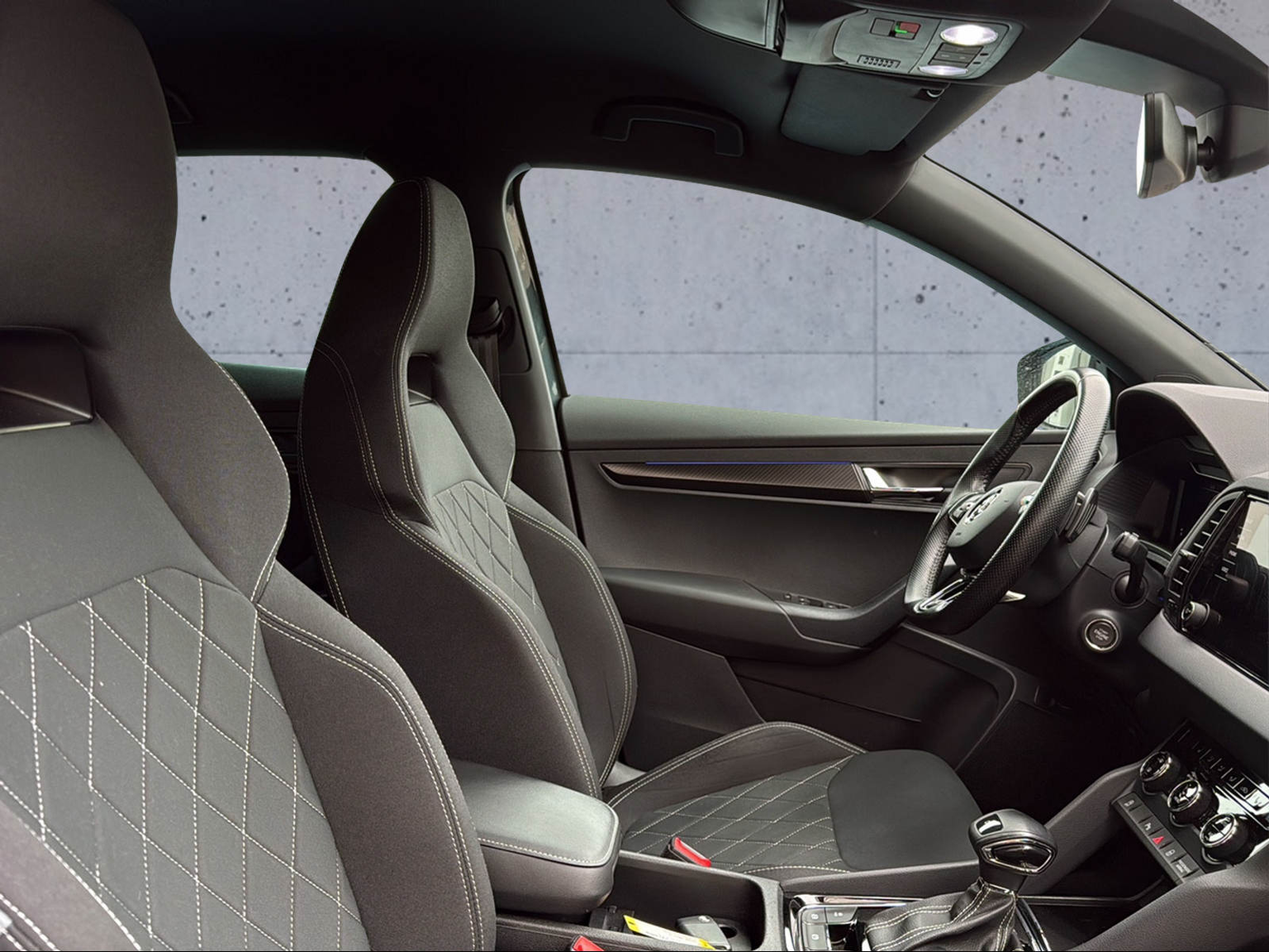 SKODA Karoq 1.5 TSI ACT SportLine DSG