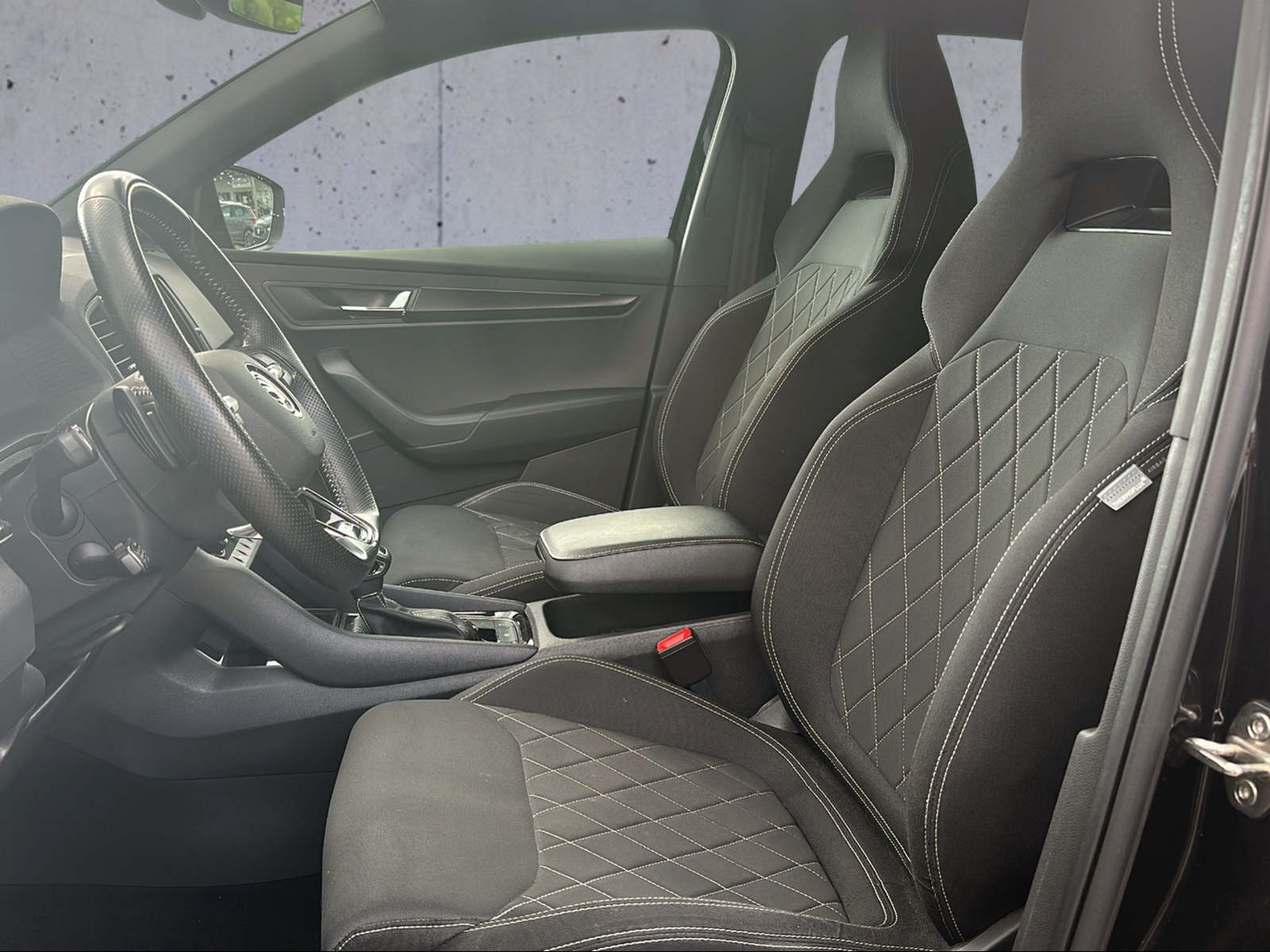 SKODA Karoq 1.5 TSI ACT SportLine DSG