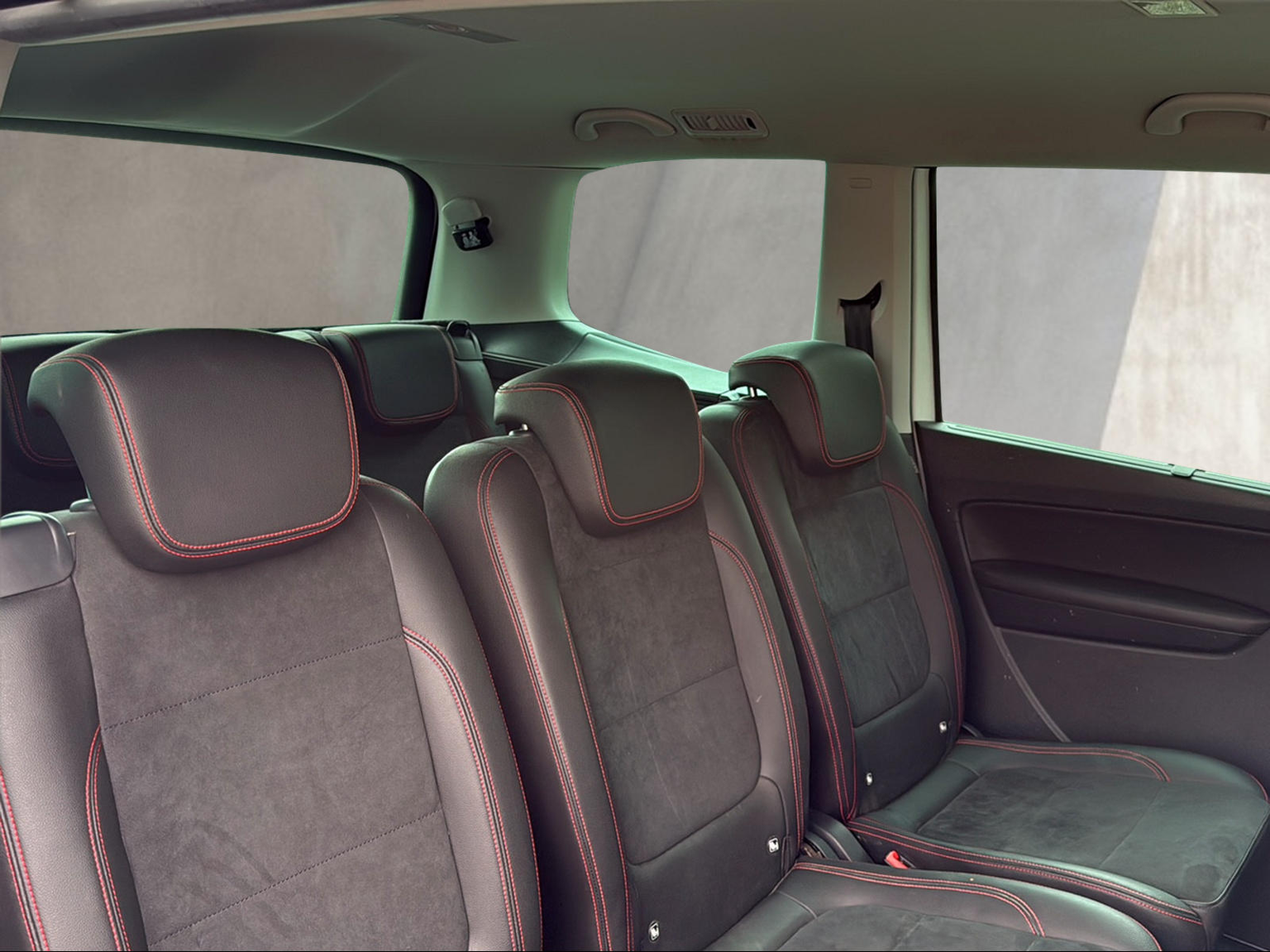 SEAT Alhambra 2.0 TDI Hola FR DSG