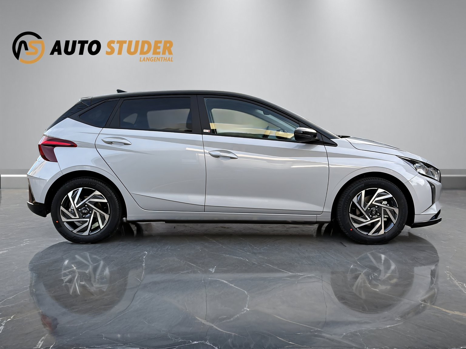 HYUNDAI i20 1.0 T-GDi Amplia