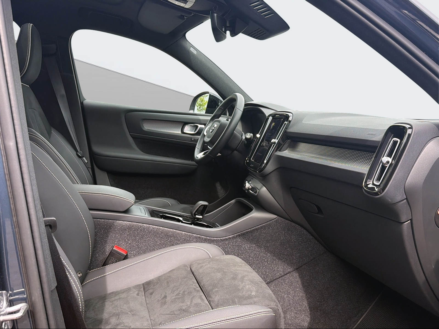 VOLVO XC40 P6 Pro