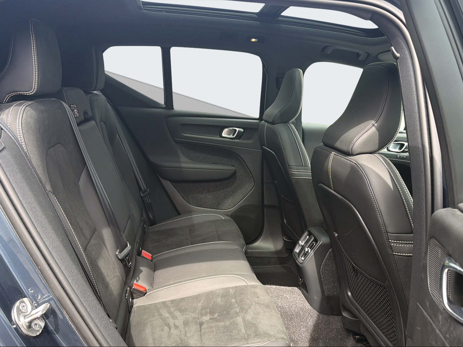 VOLVO XC40 P6 Pro
