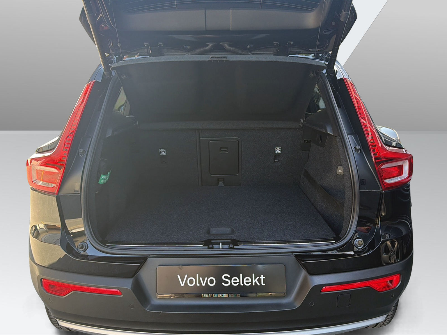 VOLVO XC40 1.5 T5 PiH Inscription