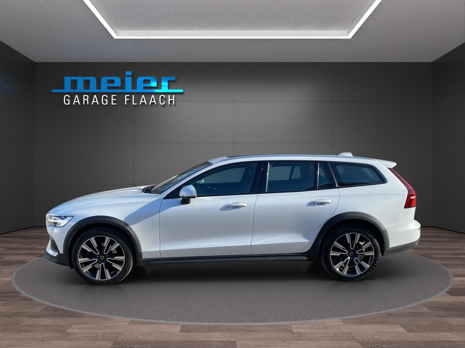 VOLVO V60 Cross Country 2.0 D4 Ultimate AWD