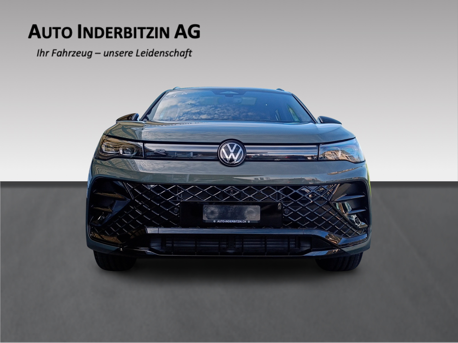 VW Tiguan 2.0 TSI DSG R-Line 4Motion