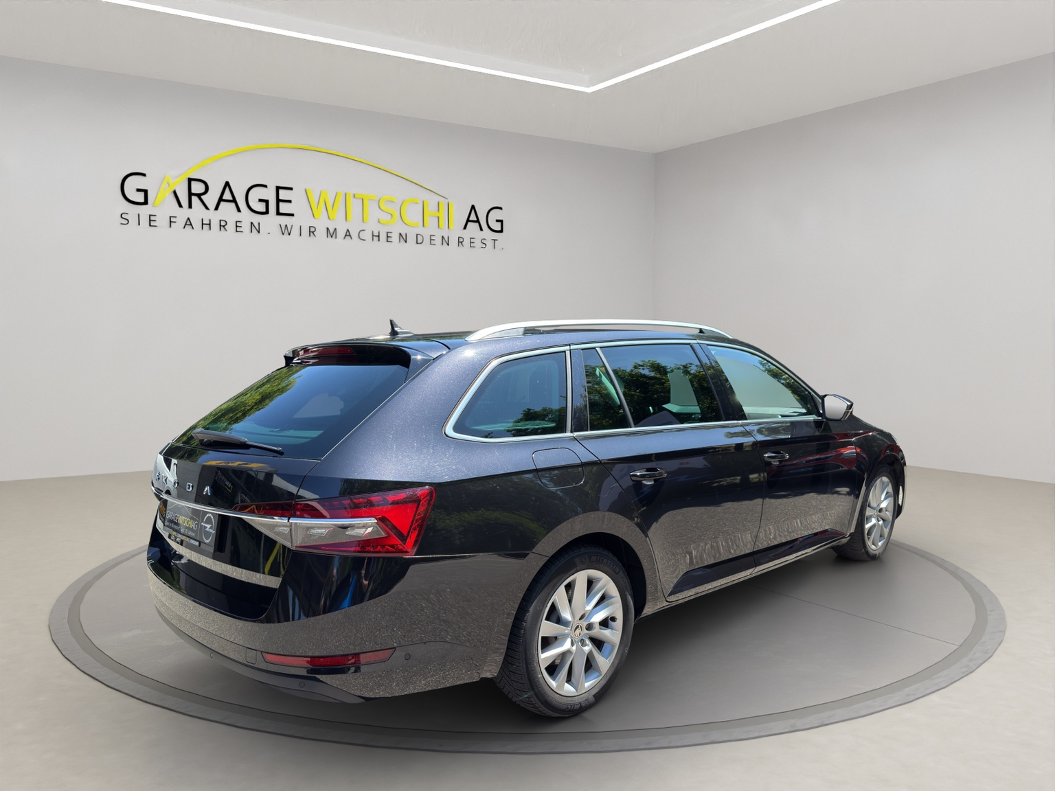 SKODA Superb Combi 2.0 TDI Style DSG