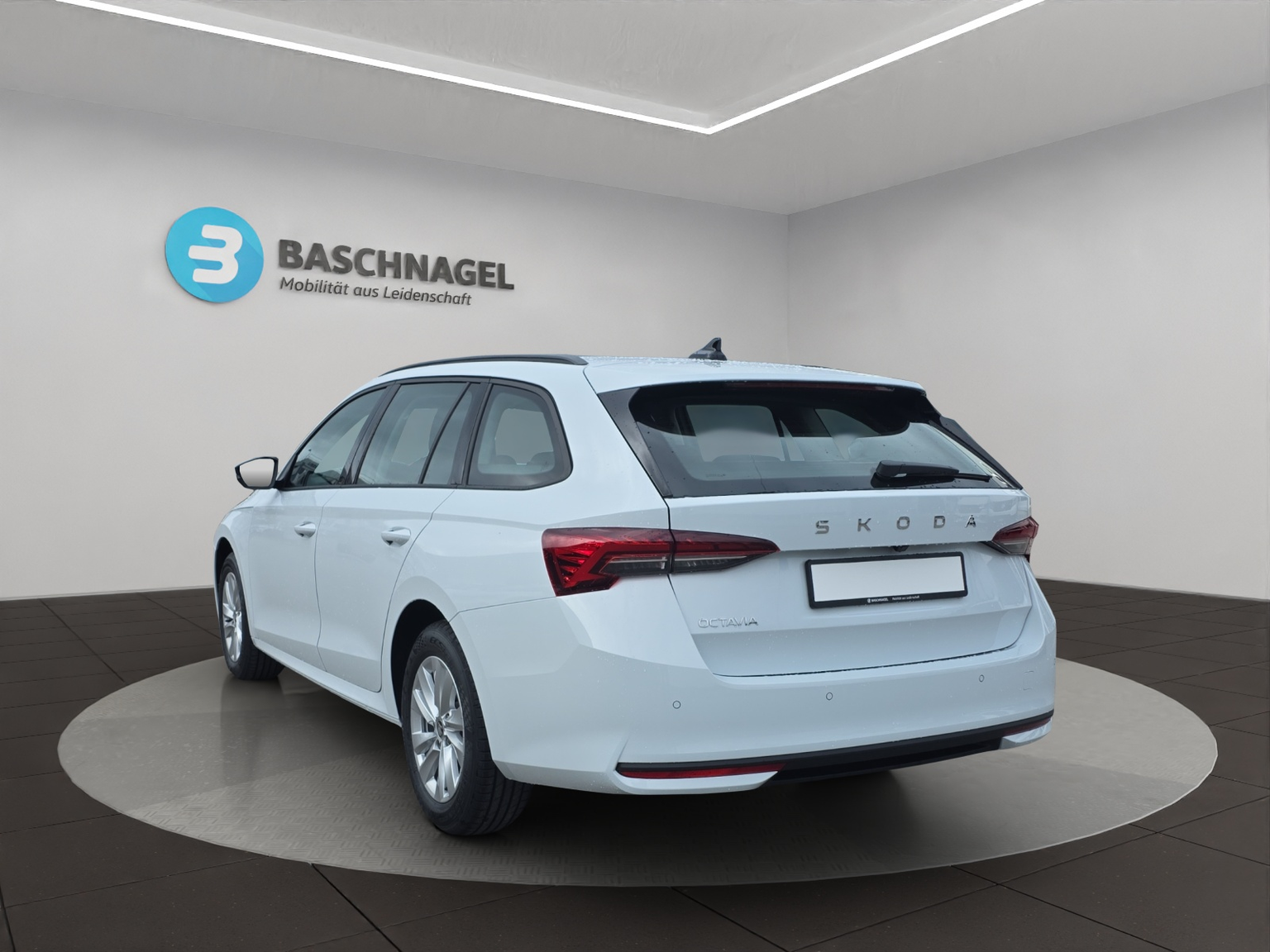 SKODA Octavia Combi 2.0 TDI DSG Selection