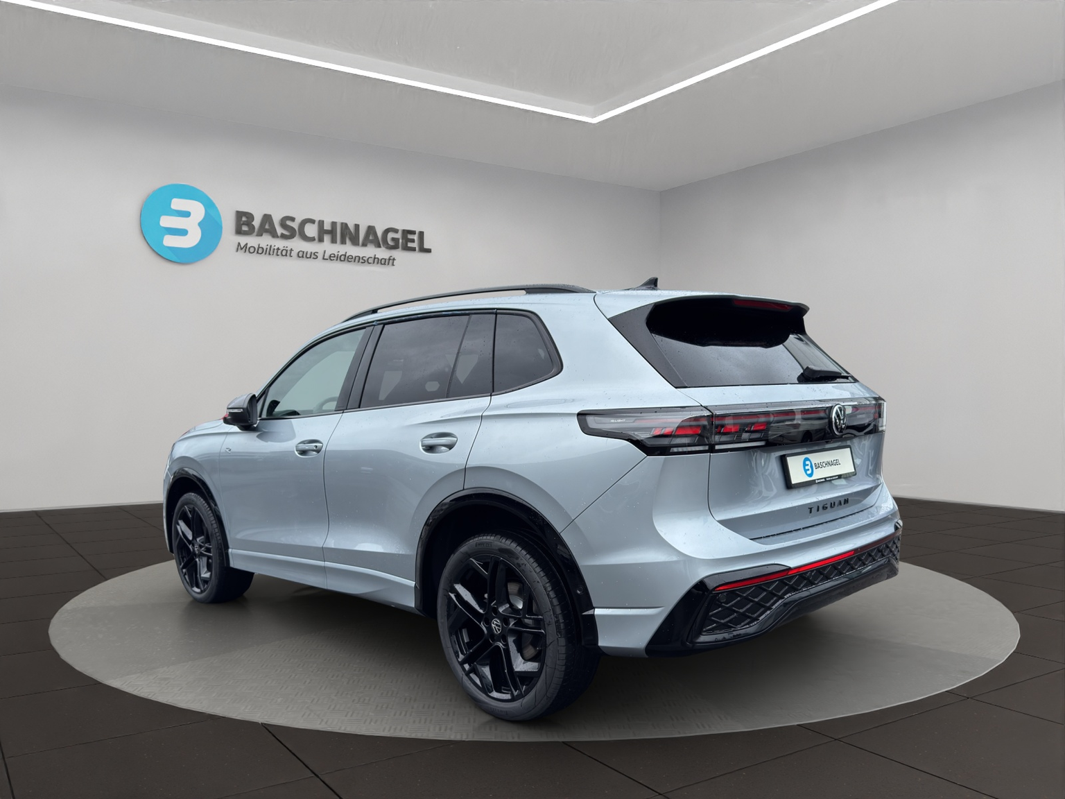VW Tiguan 2.0 TDI SCR R-Line 4Motion DSG