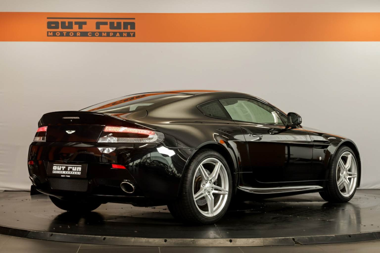 ASTON MARTIN V8 Vantage 4.7 Sportshift