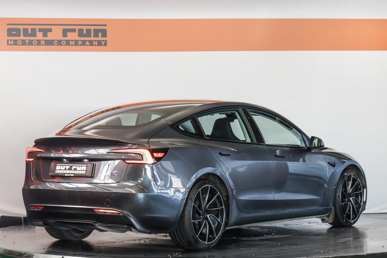 TESLA Model 3 Dual Motor Performance AWD
