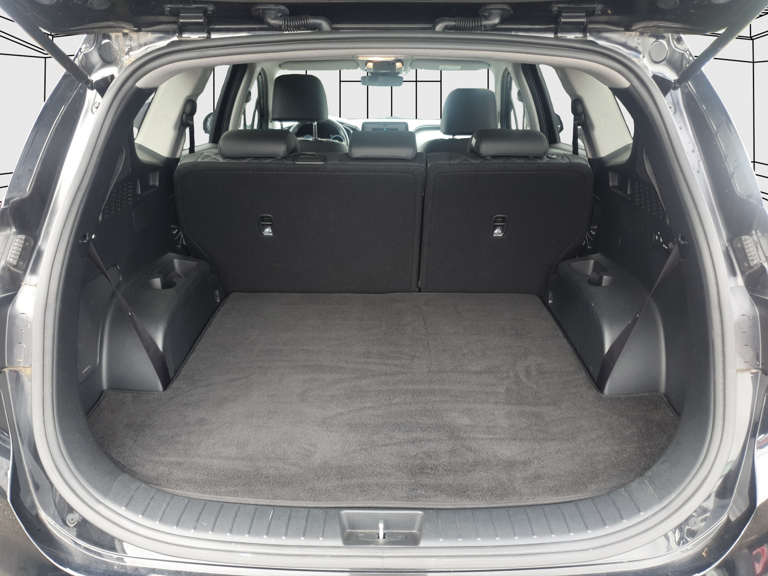 HYUNDAI Santa Fe 1.6 HEV Amplia Auto. 7 places