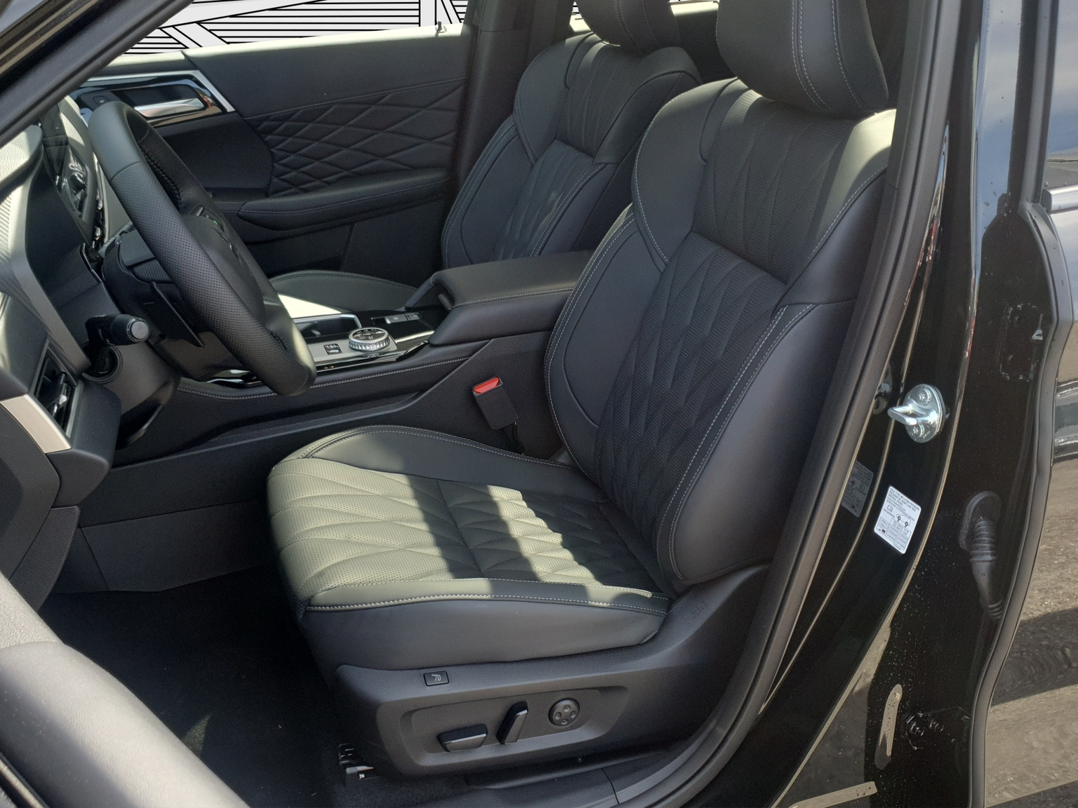 MITSUBISHI Outlander 2.4 PHEV NEW Sport 4x4