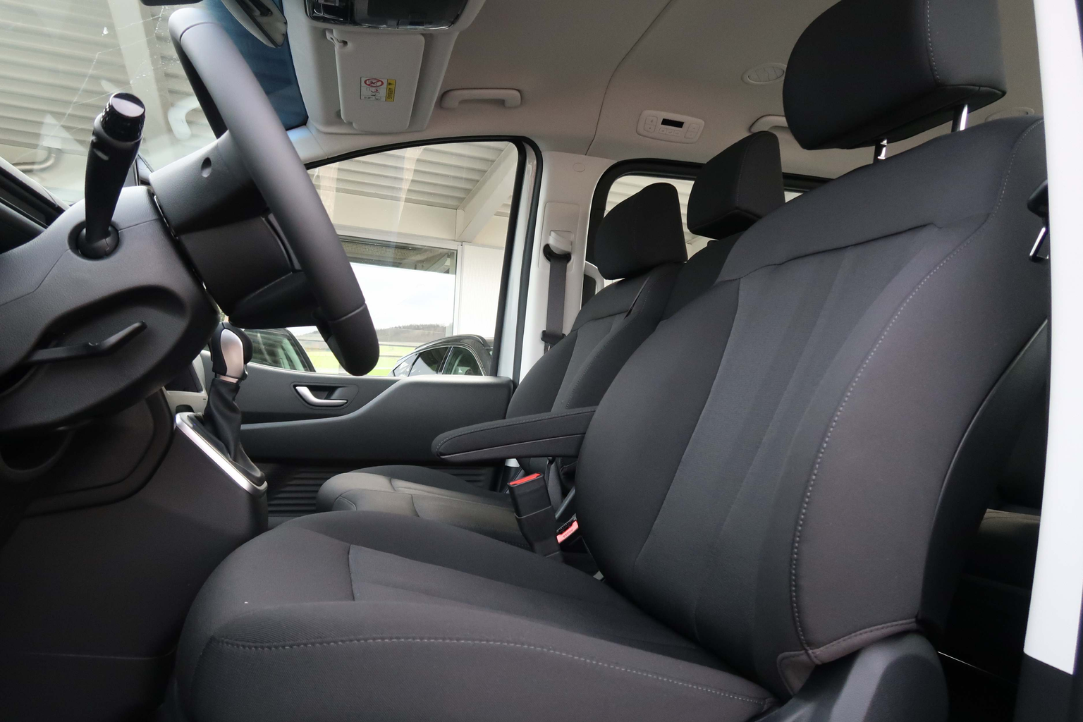 HYUNDAI Staria Wagon 2.2 CRDI Amplia 4WD Auto. 9pl.