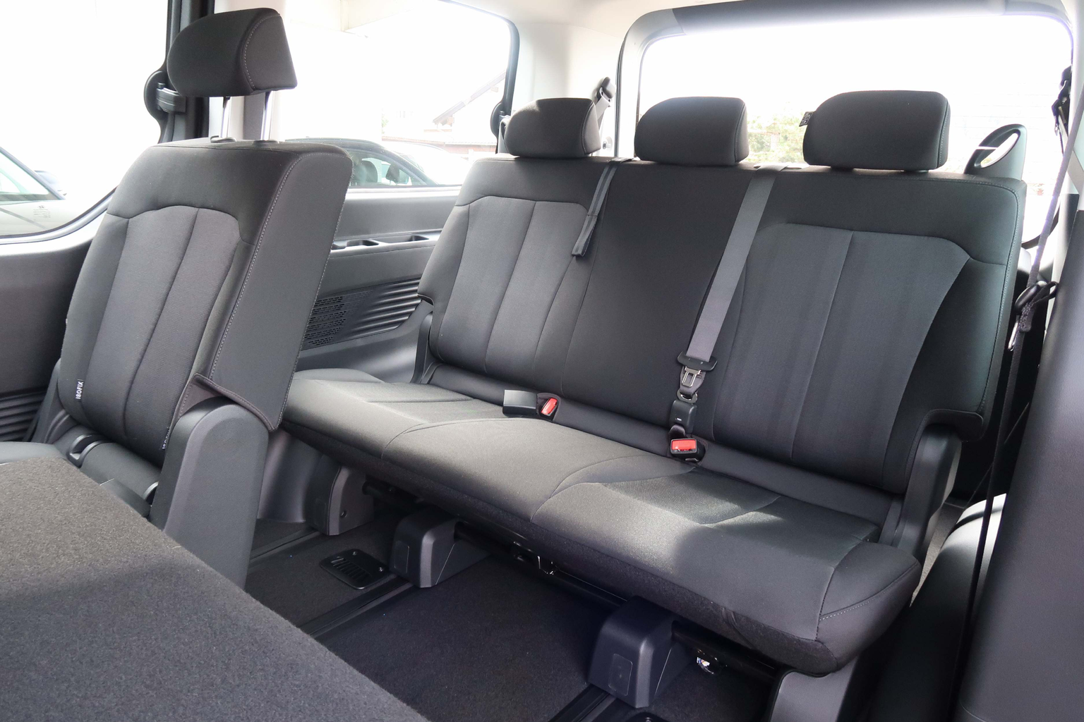 HYUNDAI Staria Wagon 2.2 CRDI Amplia 4WD Auto. 9pl.
