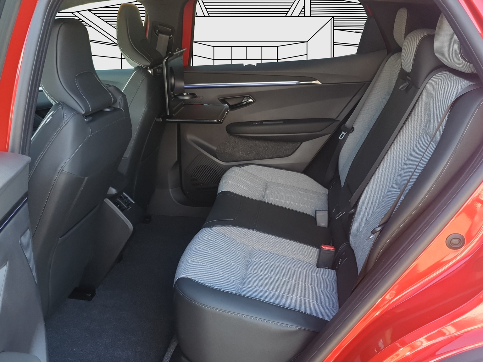 MITSUBISHI Eclipse Cross Intense 635 kms autonomie