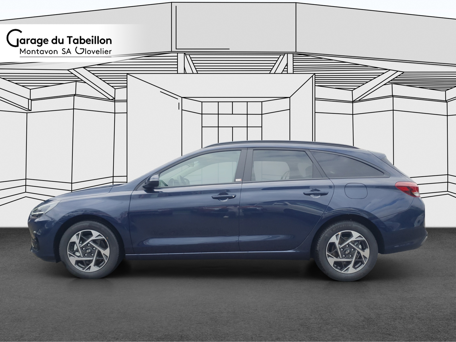 HYUNDAI i30 Wagon 1.5 T-GDi Amplia Auto.