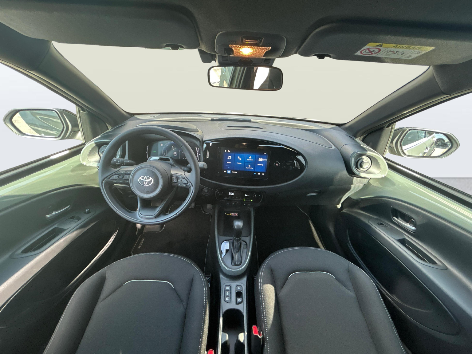 TOYOTA Aygo X 1.5 VVT-i HSD Trend