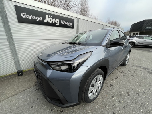 TOYOTA Aygo X 1.5 com. com.