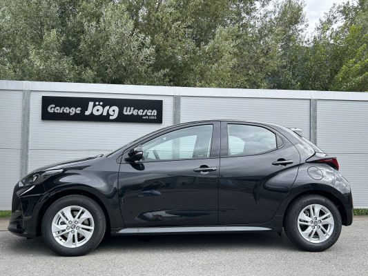 TOYOTA Yaris 1.5 Comfort e-CVT