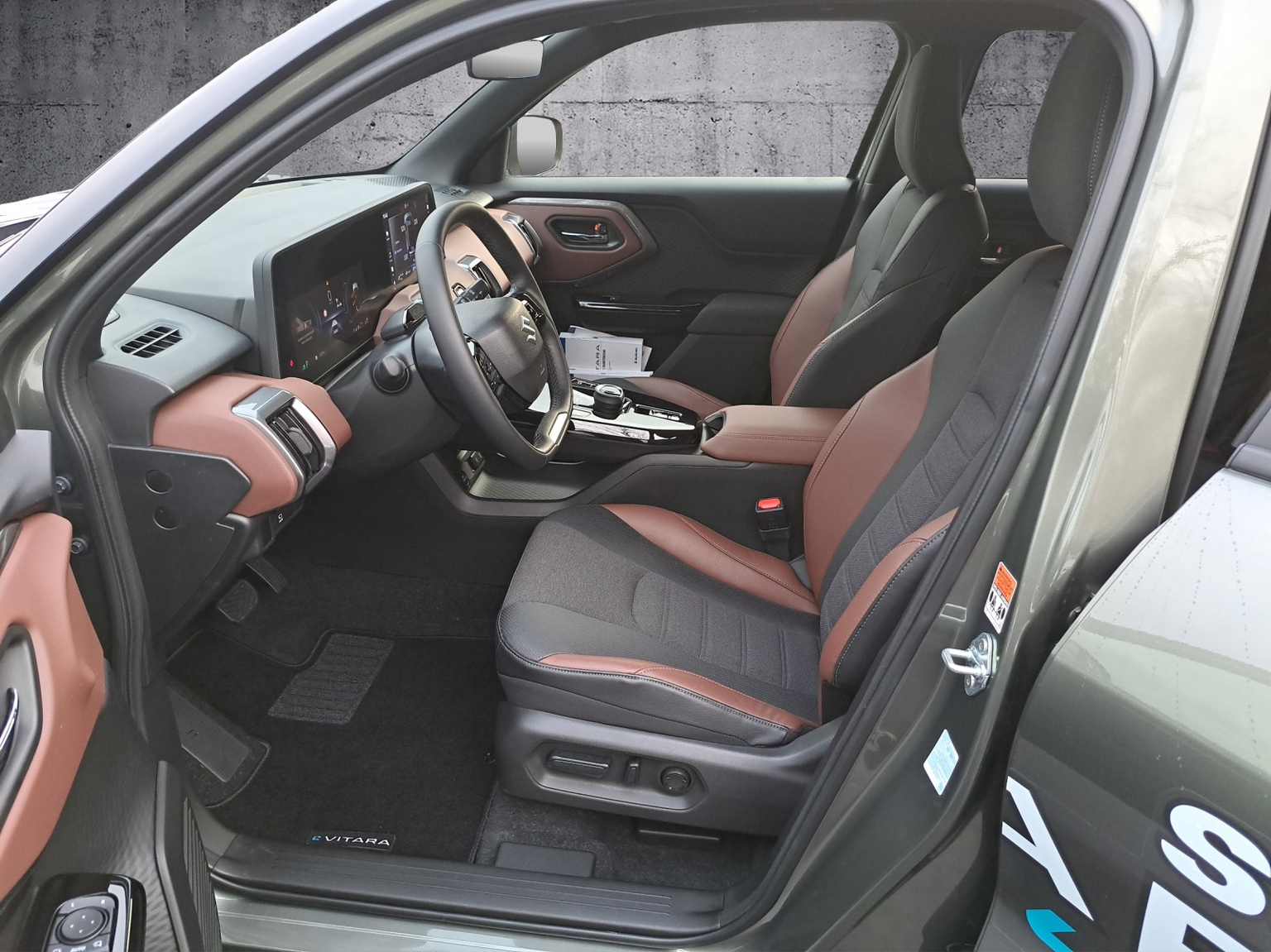 SUZUKI e Vitara Compact Top 4x4