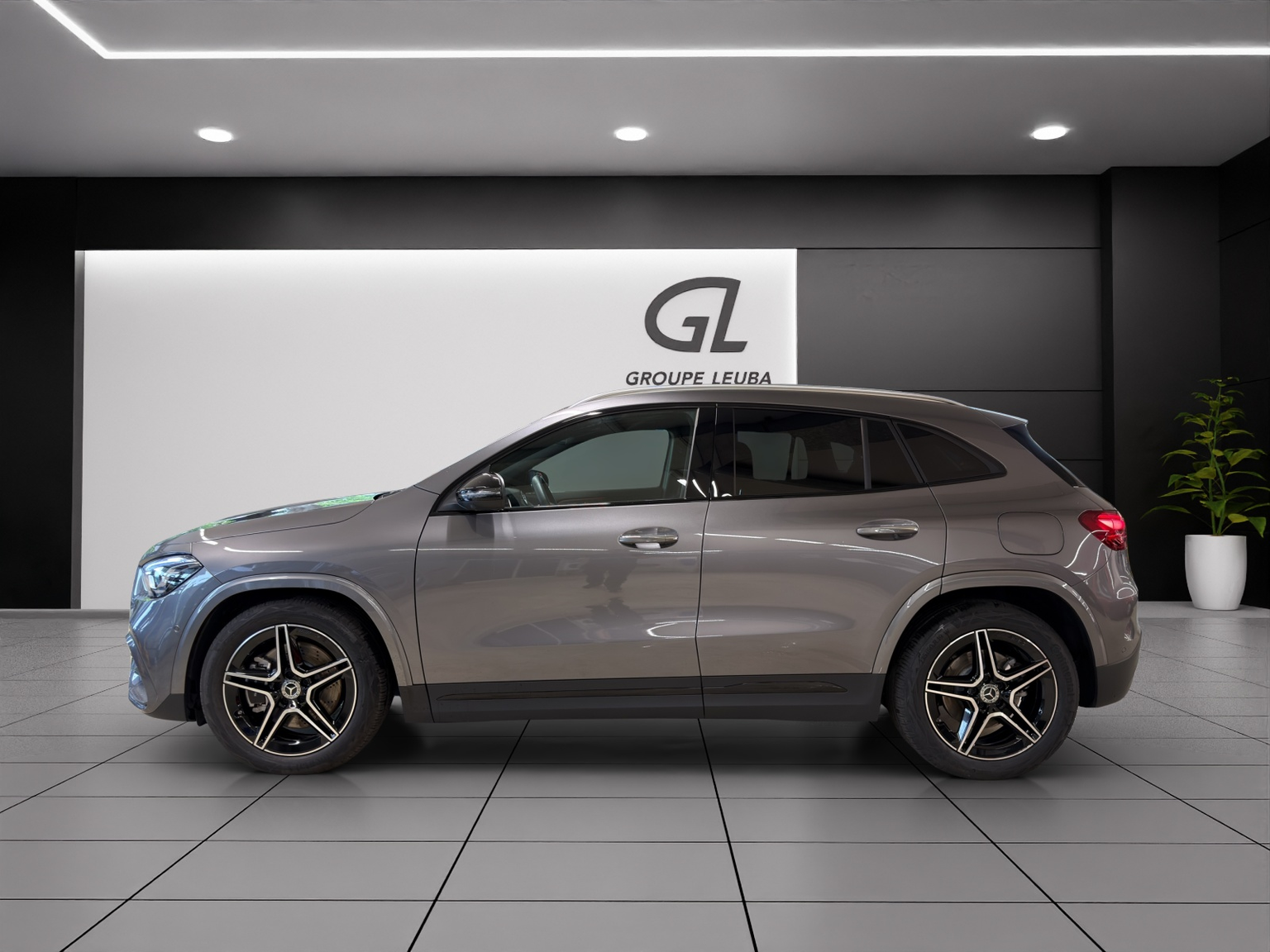 MERCEDES-BENZ GLA 250 4Matic 8G-DCT