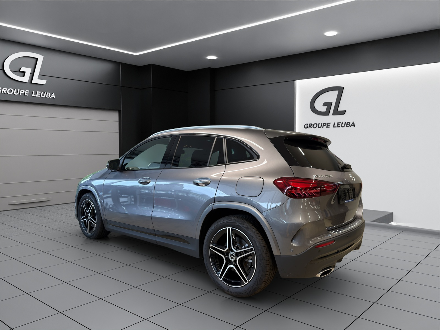 MERCEDES-BENZ GLA 250 4Matic 8G-DCT