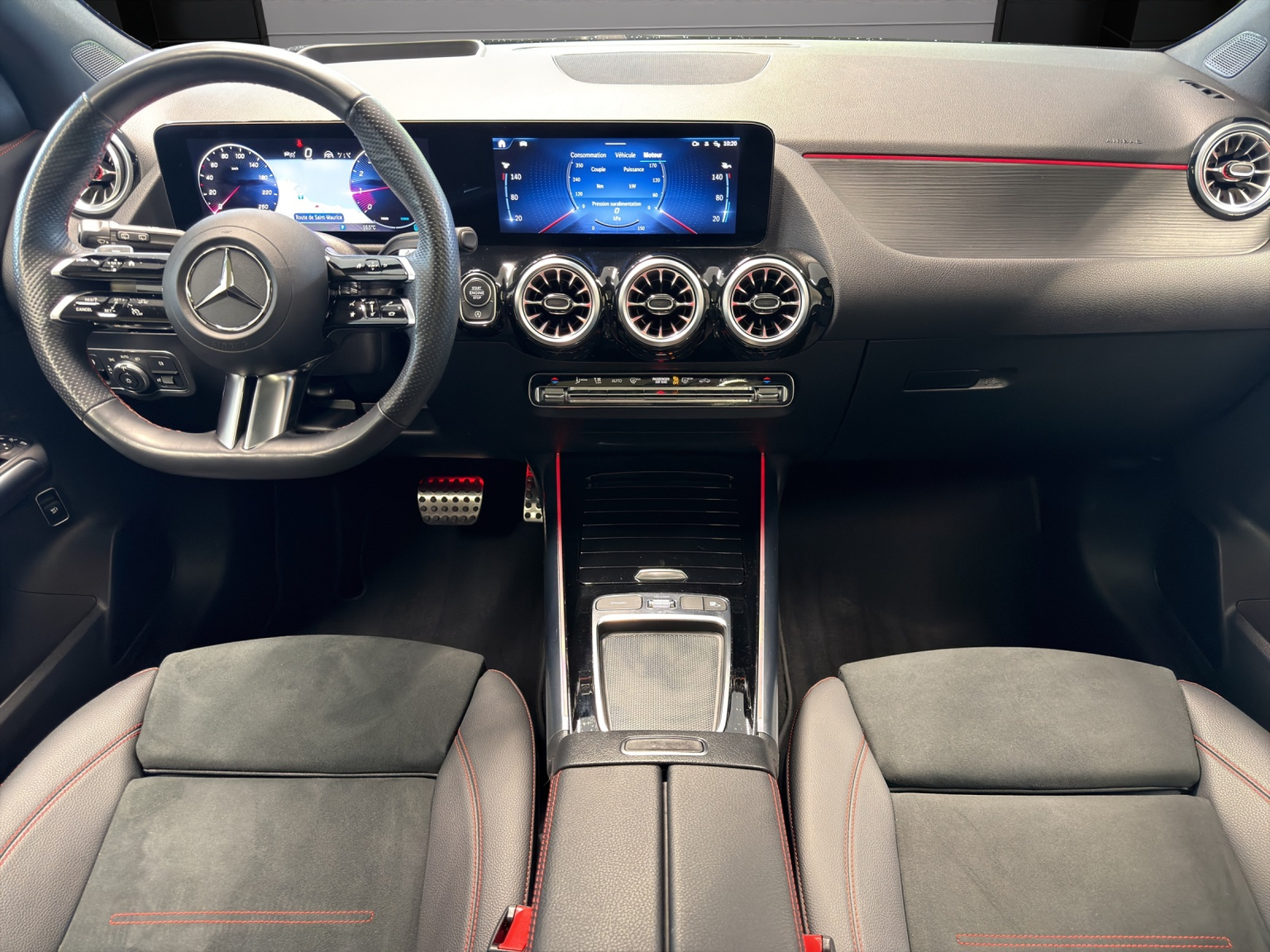 MERCEDES-BENZ GLA 250 4Matic 8G-DCT