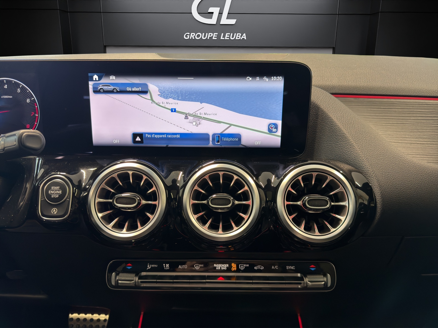 MERCEDES-BENZ GLA 250 4Matic 8G-DCT