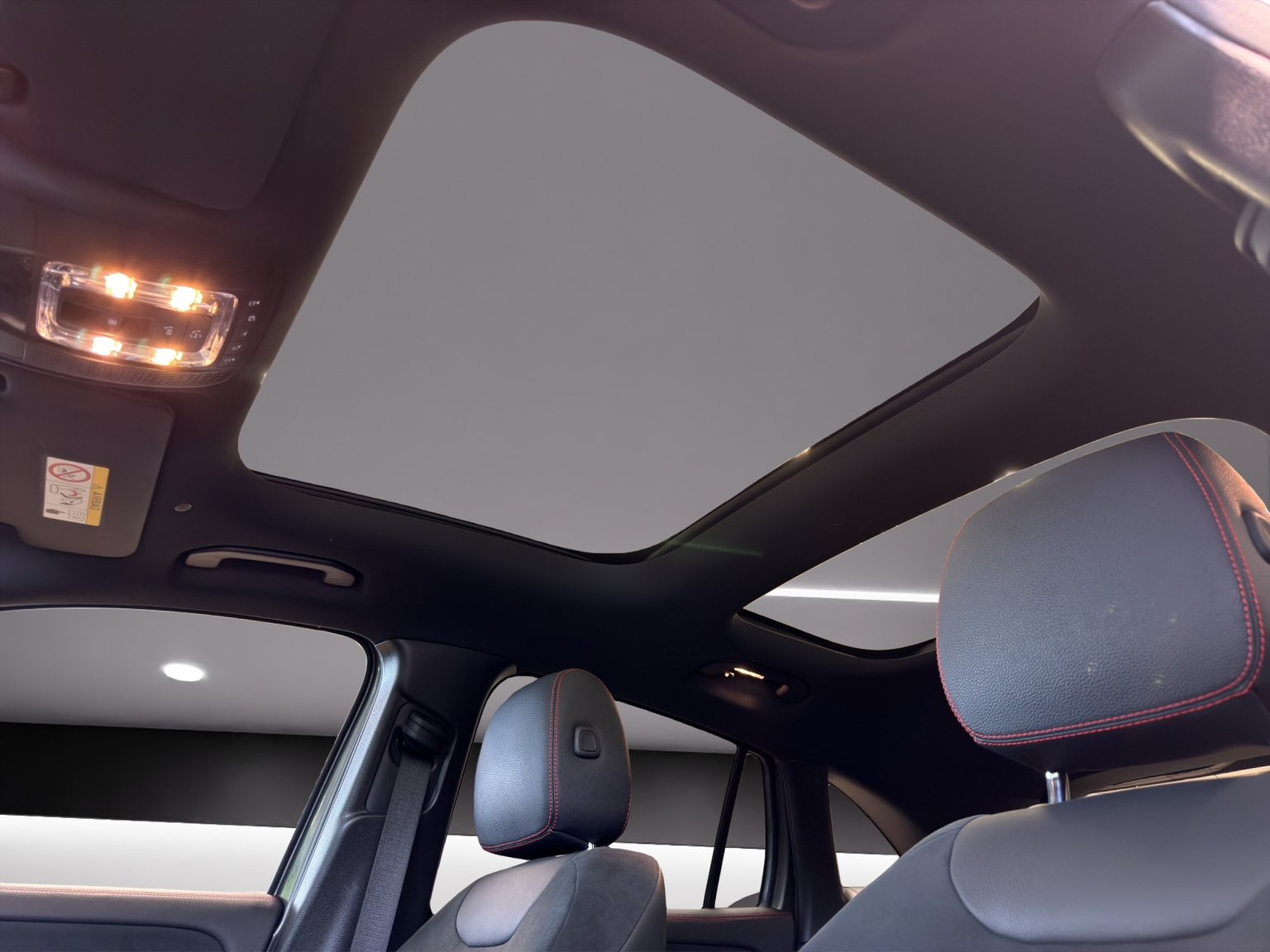 MERCEDES-BENZ GLA 250 4Matic 8G-DCT