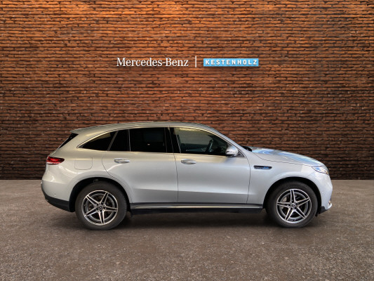 MERCEDES-BENZ EQC 400 AMG Line 4Matic