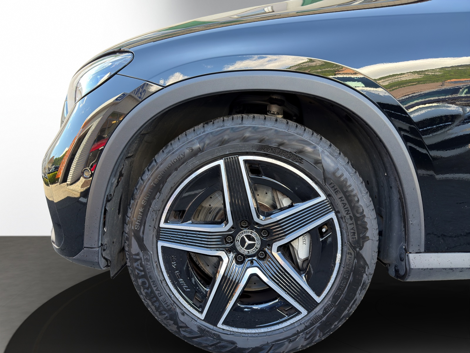 MERCEDES-BENZ GLC 220 d 4M 9G-Tronic